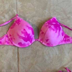 White fox boutique tie dye bikini top